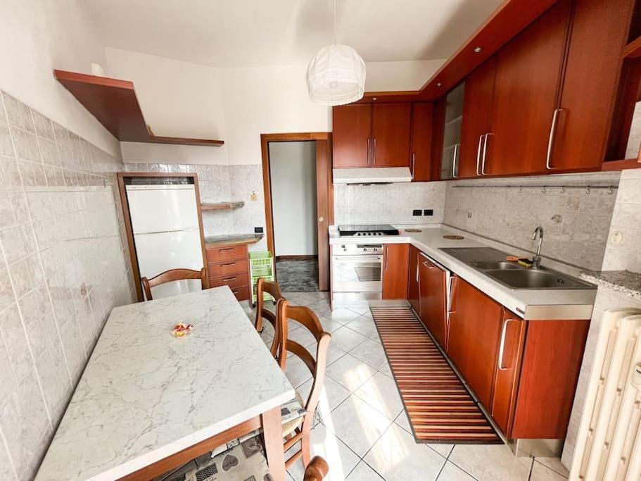 شقة Airport+Train Station+Center Cozy City Loft بيرغامو المظهر الخارجي الصورة