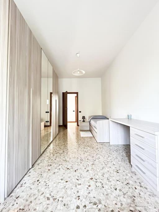 شقة Airport+Train Station+Center Cozy City Loft بيرغامو المظهر الخارجي الصورة